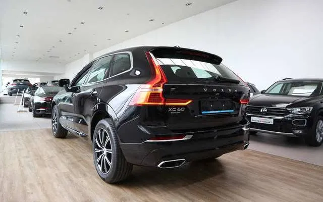 Volvo XC60 2.0 D4 INSCRIPTION*PANO*PRACHTIGE WAGEN*TOPPRIJS  Image 8