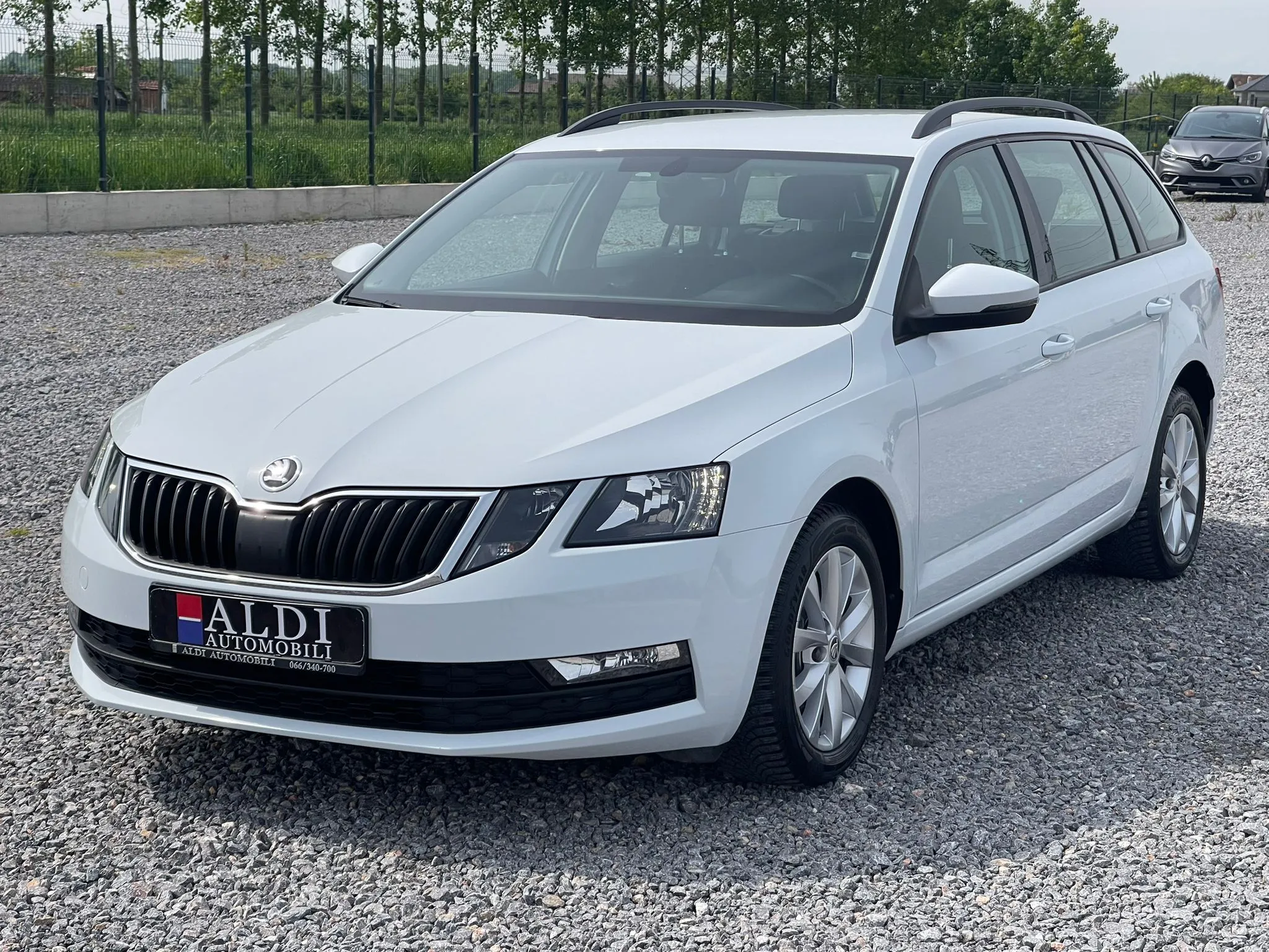 Škoda Octavia 1.4 G-Tec/Executive Image 1